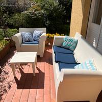 Salotto esterno divano Kartell Bubble club