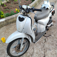 Pezzi di ricambio scarabeo 50 4t