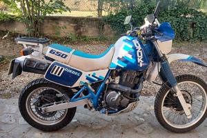 suzuki dr 650 djebel
