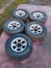 cerchi in lega pajero 