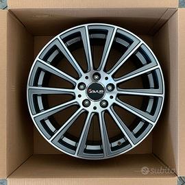 NUOVI CERCHI DIFFERENZIATI da 20" 8,5/9,5x20