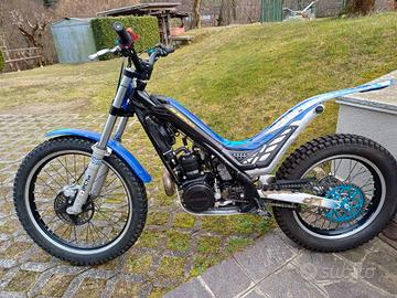 moto sherco trial 250 tenuta bene