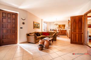 Villa o villino Campiglione Fenile