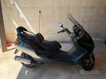 Yamaha majesty 250