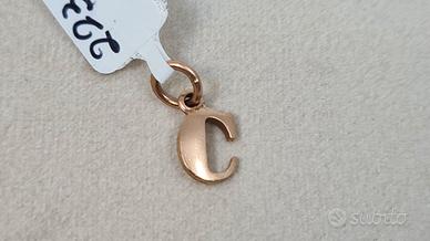 Lettera C in Oro 9 kt firmato DoDo