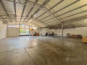 CAPANNONE A VALMADRERA