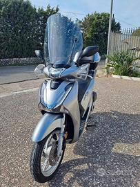 Honda SH 125 ABS 2018 KM 10700 GARANZIA