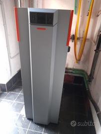 Caldaia a pellet + puffer (serbatoio di accumulo) 