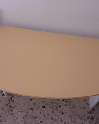 Scrivania per Cameretta 