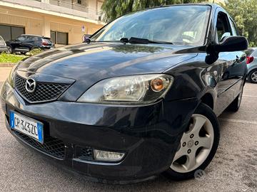 Mazda 2 1.2 16V 5PSONY ERICSSON
