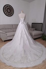Abito da sposa bianco – linea ad A ! NUOVO !
