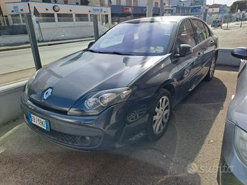 Renault Laguna 2.0 dCi 150CV SporTour Nav