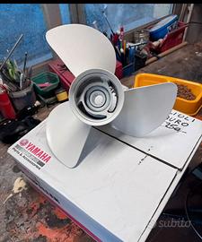 Elica yamaha passo 17