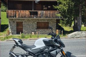 CF MOTO 450NK