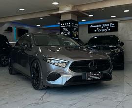 NUOVA MERCEDES-BENZ CLASSE A180 2.0 CDI 116CV AUTO
