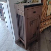 2 Comodini di pregio