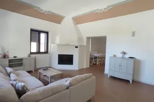 Villa con giardino a Ficuzza