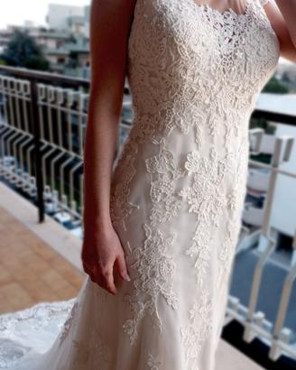 Abito da sposa ricamato. Firmato Maggie Sottero