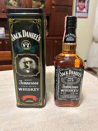 Latta Jack Daniel's  + liquore 