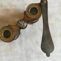 Antico binocolo da collezione