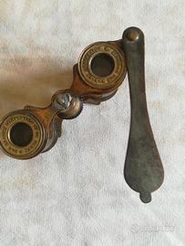 Antico binocolo da collezione