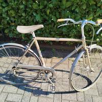 Bicicletta con telaio Pordoi