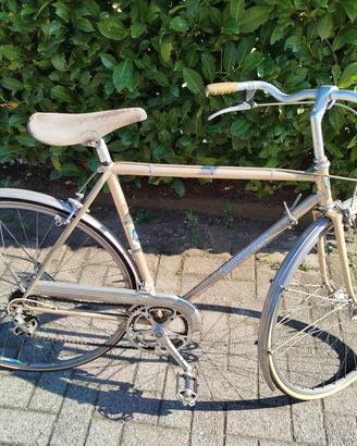 Bicicletta con telaio Pordoi