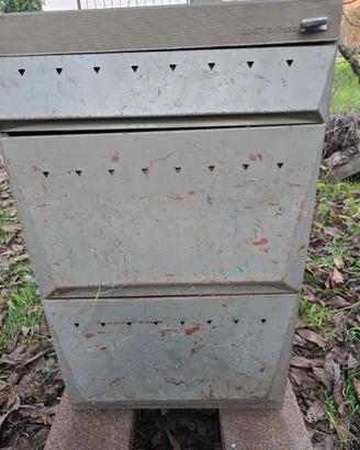 Cassettiera porta documenti