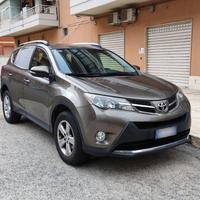 TOYOTA RAV4 4ª serie - 2014