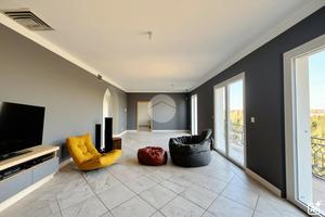 VILLA SINGOLA A AZZANO MELLA