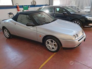 alfa romeo spider 916 ts 2.0