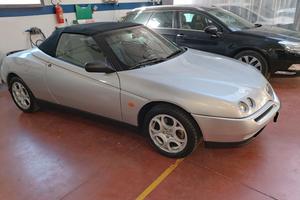 alfa romeo spider 916 ts 2.0