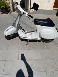 Vespa 50 Special