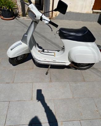 Vespa 50 Special