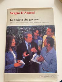 Libro "la società che governa"