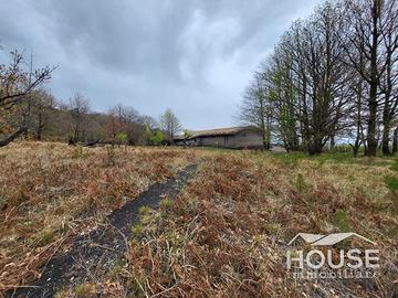 Biancavilla - frutteto con caseggiato id: nbi004t