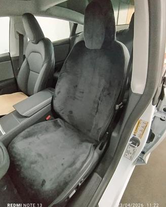 Tesla model 3 Y coprisedili anteriori e accessori