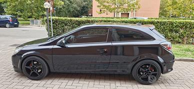 Opel astra GTC  