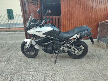 Kawasaki versis 650