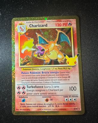 Charizard 4/102 30th NM