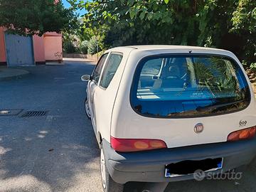 Fiat Seicento 1.1 (2010) - SOLI 42.000 KM