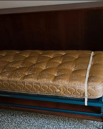 Mobile letto a scomparsa