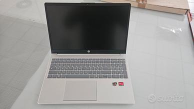Notebook HP Laptop AMD Ryzen 5 (15-fc0078nl)