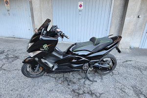 Yamaha Tmax 500 anno 2008 a iniezione