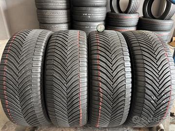 235 50 19 Michelin 4 stagioni 85% utile, compreso 