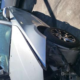 Ricambi usati sul piazzale Bmw Serie 1 12OD 2008 2