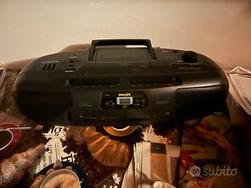 Radio Philips con lettore cd e cassette