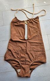 costume intero marrone chiaro