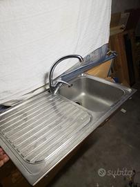 lavabo inox con miscelatore 