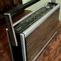 Radio Portatile Grundig Magic Boy 200, OM e OL 